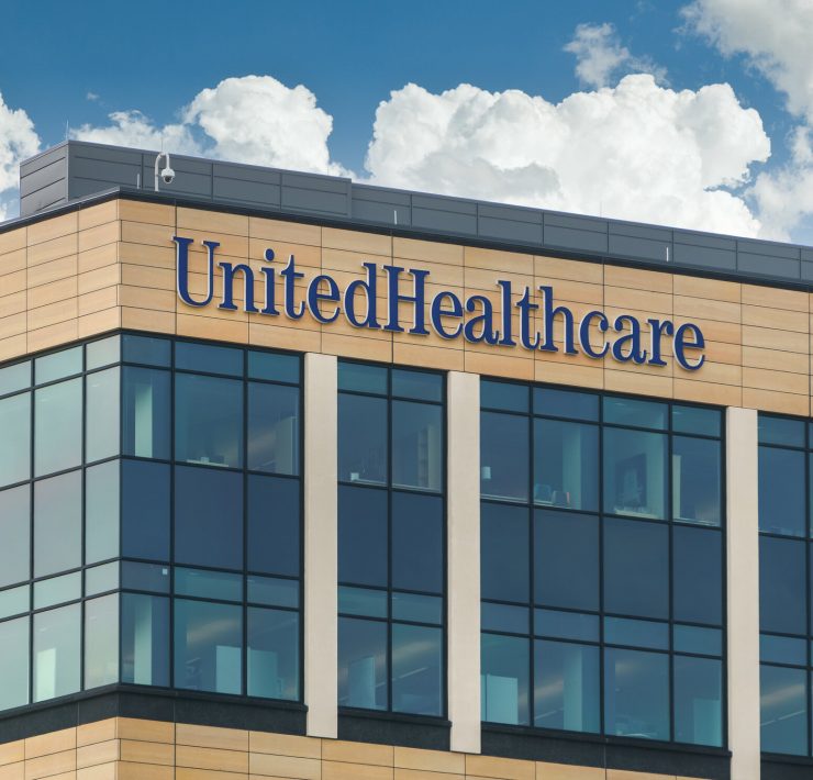 UnitedHealth Group headquarters representing the company's stronger second-quarter earnings and improving financial outlook.